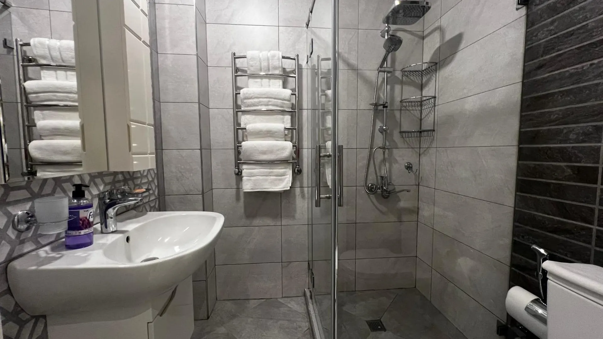 דירה באקו Izmir Park Apart